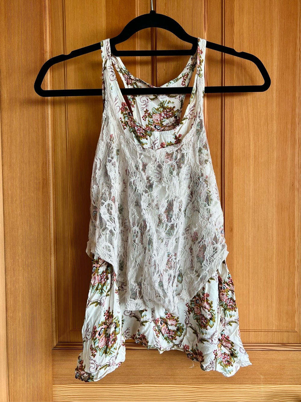 Feminine Floral Lace Overlay Tank Top - White with Pink & Green